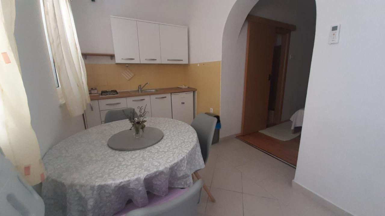 Apartments Kekica 诺瓦利娅 外观 照片